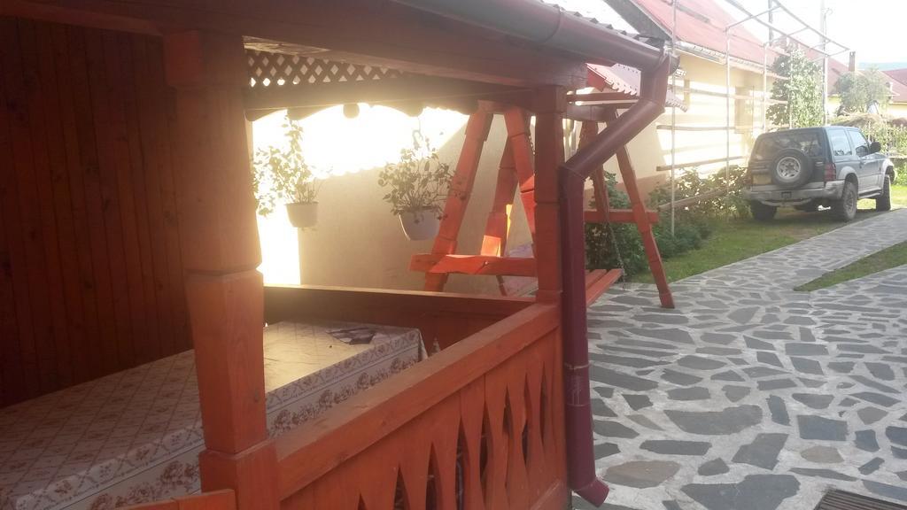 Pensiunea Adi Săpînţa Exteriér fotografie